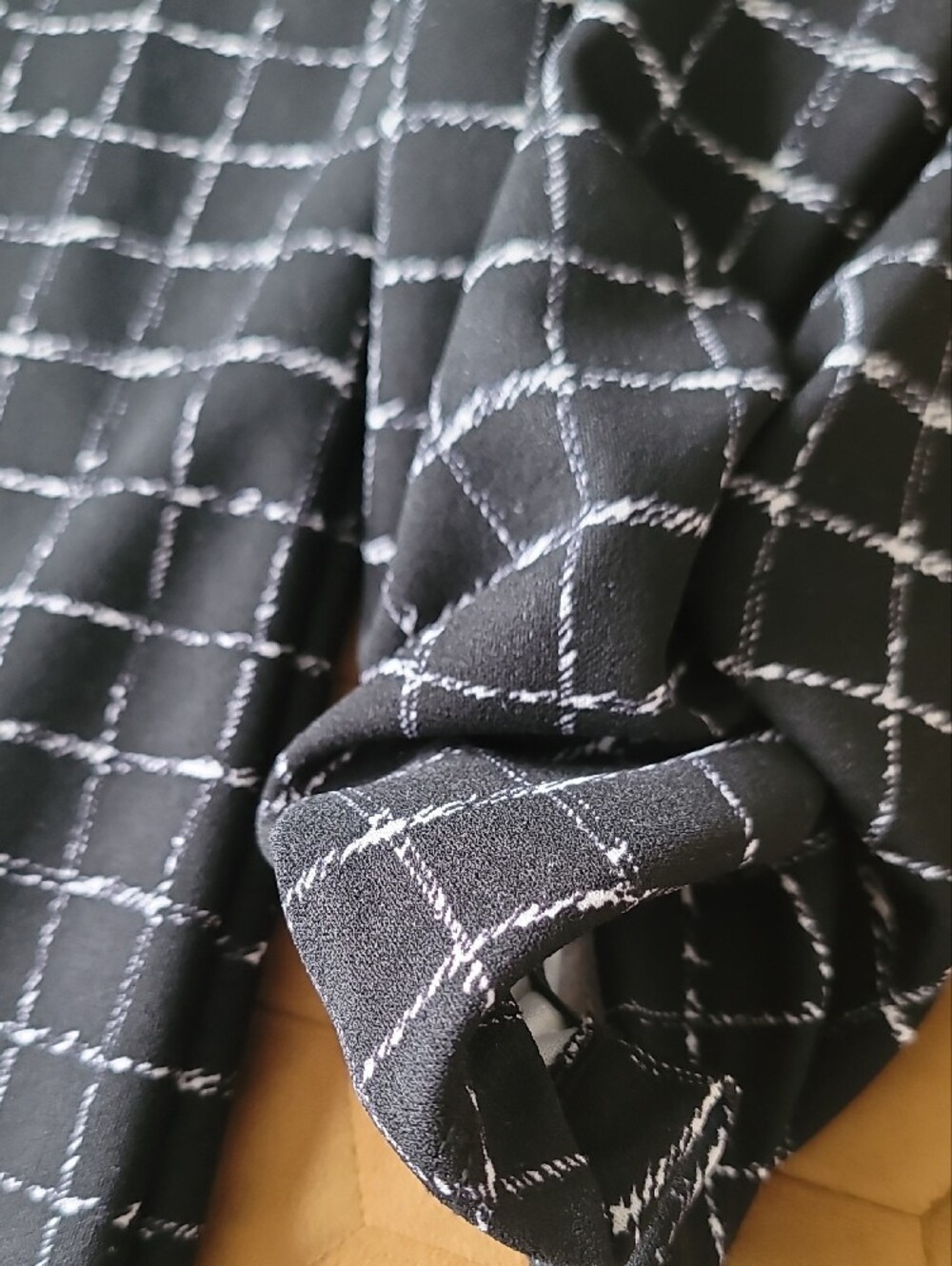 Black Windowpane Suit Jacket & Pants Set - Picture 3 of 5